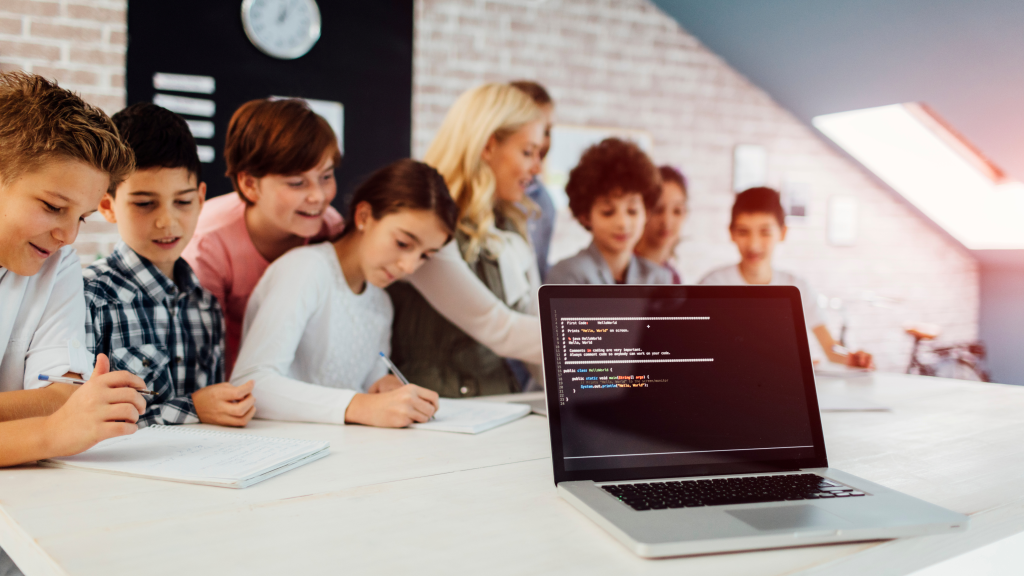 Smart Classrooms & Beyond: How Technology is Shaping Education in ...